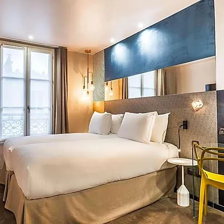 Duette Hotel 3*