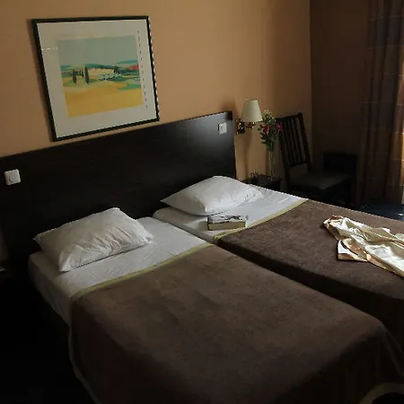 Hotel Duette 3*